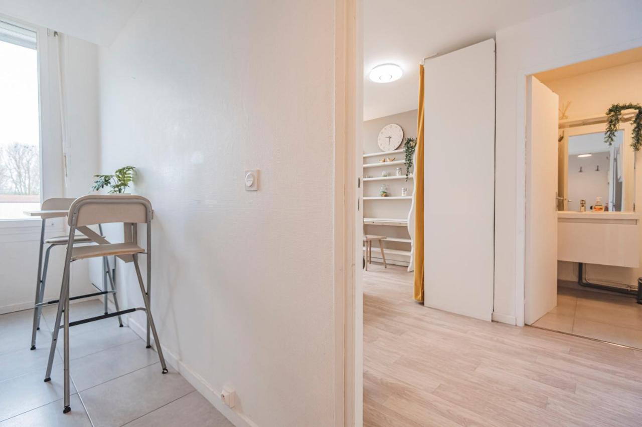 Joli Studio"Le Clair Logis" Gare Centre Petit Dejeuner Possible Reims Exterior foto